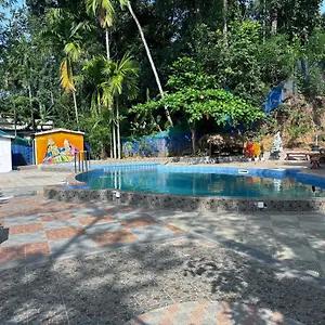 Resort Karmaliz Casa Del